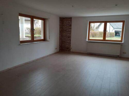 Foto - Souterrainwohnung 3 ZKB in Wehretal 93 qm