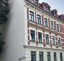Bezugsfreie 3-Zimmer-Eigentumswohnung mit Balkon und Stellplatz - Markkleeberg