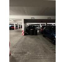 Tiefgaragenstellplatz in Bogenhausen zu vermieten >Regina Ullmann - München