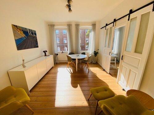 Foto - Sanierte Altbauwohung in Zentraler Lage (3 Zimmer)