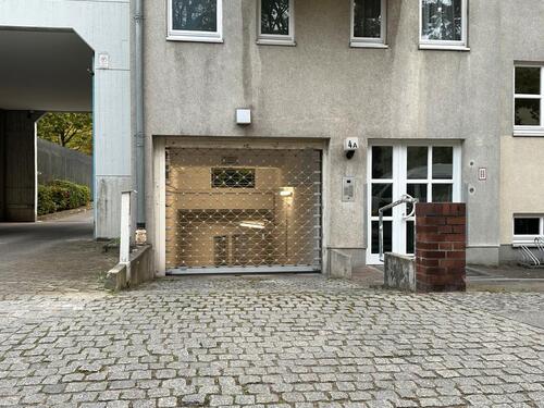 Foto - Garage Tiefgarage Stellplatz - 150,00 EUR Miete,