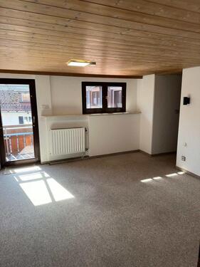 Foto - 3-Zimmer-Wohnung mit Balkon, EBK, Stellplatz