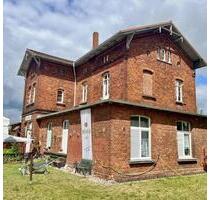 Gemütliche DG-Wohnung 48 m² im historischen Bahnhof Lalendorf