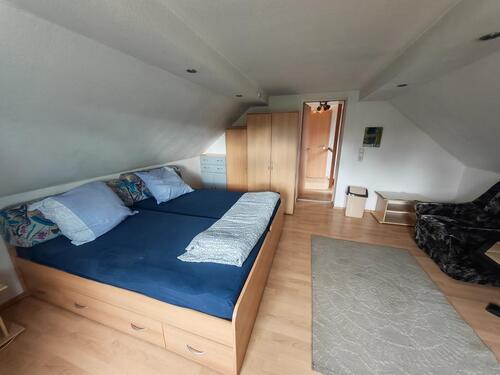 Foto - 1 Zimmer Dachgeschoßwohnung zur Miete in Leipzig