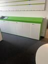 Foto - 3 Sideboards Büroschränke – weiß & grün verkleidet – mit Ablage