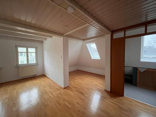 Foto - Dachgeschosswohnung - 350,00&nbsp;EUR Kaltmiete, ca.&nbsp; 45,00&nbsp;m&sup2;