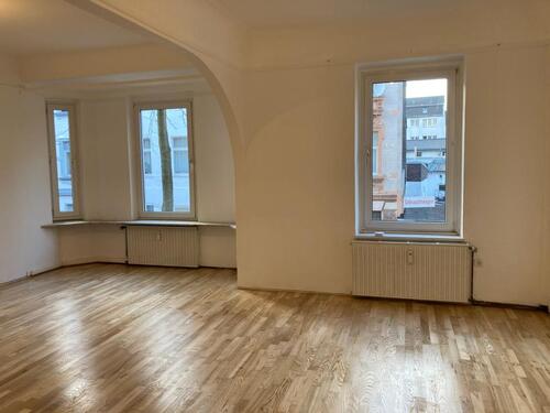 Foto - Renovierte Große Helle Wohnung - 615,00 EUR Kaltmiete, ca.  108,00 m²