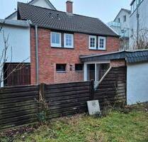 Großzügige Altbauwohnung mit Garten – sofort verfügbar - Gütersloh Avenwedde