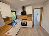 Foto - Frisch renovierte 2-Zimmer-Wohnung mit neuer Einbauküche uvm.