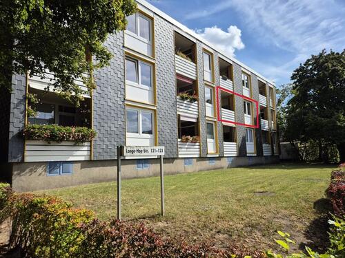 Foto - Helle 3-Zimmer-Wohnung mit Loggia und EBK in Kirchrode