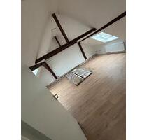 Wohnung, Obergeschoss - 1.250,00&nbsp;EUR Kaltmiete, ca.&nbsp; 155,00&nbsp;m&sup2; in Aßlar (PLZ: 35614)