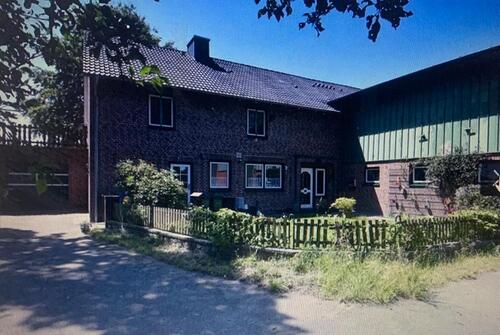 Foto - 6 Zimmer Bauernhaus, Landhaus zum Kaufen in Eggstedt
