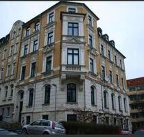 Schöne renovierte 2-Zimmer Wohnung mit Balkon in Plauen zu v
