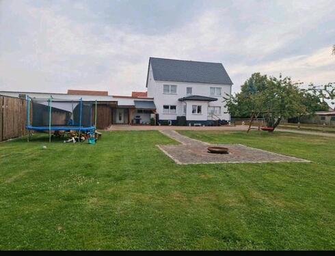 Foto - Einfamilienhaus mit Einliegerwohnung