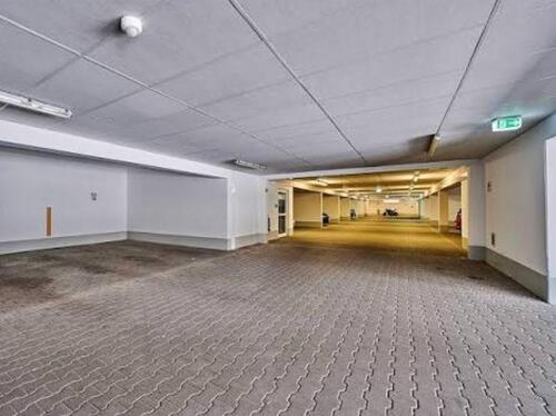 Foto - Tiefgaragenstellplatz, Garage, Stellplatz, Deggendorf, Gueterstr.