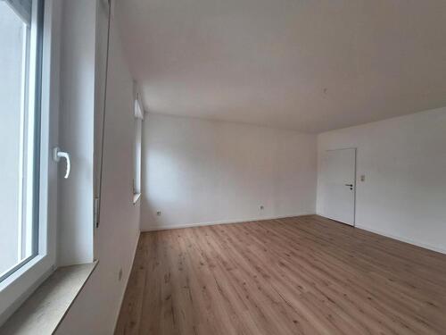 Foto - Großzügige 4- Zimmer - Wohnung mit Balkon & EBK in Holzminden