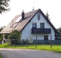 Freistehendes Einfamilienhaus mit Potenzial - provisionsfrei - Landau an der Isar