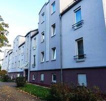 Sonnige EG-Wohnung mit Garten u. Stellplatz, provisionsfrei - Dresden Pieschen Sonnige EG-Wohnung mit Garten u. Stellplatz, provisionsfrei - Dresden Pieschen
