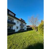 Helle 3-Zimmer-Wohnung mit EBK & Garage in Conweiler - Straubenhardt