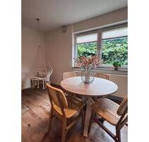 Hochwertig möblierte 2-Zimmer-Wohnung ab sofort bezugsfrei - Kirchdorf an der Iller