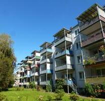 - - - ! ! ! EINBAUKÜCHE - - - KEIN GAS, KEIN ÖL - - - ZENTRALHEIZUNG ! ! ! - - - - Chemnitz