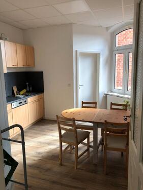 Foto - 4-Zimmer-Wohnung OHNE Balkon Stadtnähe