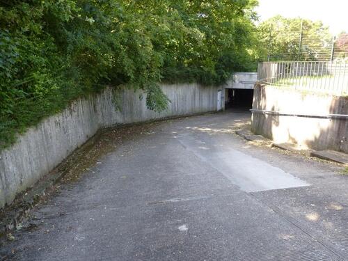 Foto - Tiefgaragenstellplatz in Worms-Neuhausen