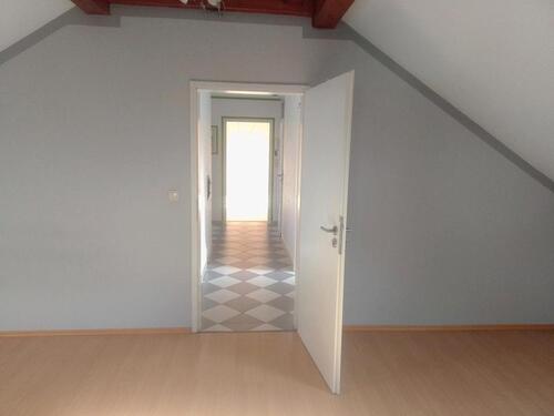 Foto - 1 Zimmer Dachgeschoßwohnung in Reuth bei Erbendorf