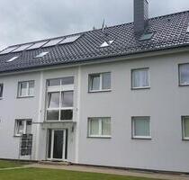 3 ZKB Obergeschoss mit Keller und Garage im Energieeffizienz-haus - Blomberg