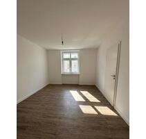2 Zimmer Wohnung mit Balkon - KERNSANIERT - Mühlhausen (Thüringen)