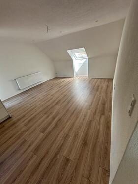 Foto - 3 Zimmer Dachgeschoßwohnung zur Miete in Ellwangen (Jagst)
