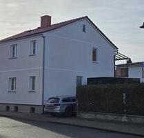 EFH mit 8 Zimmern, Nebengebäude, Terrasse & Garage mit A+E.Klasse - Ilmenau