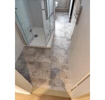 Neu sanierte Erdgeschosswohnung mit Dusche, Bodenkammer + Keller - Gößnitz