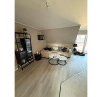 Ab sofort - schöne 2-Zimmer Wohnung mit Einbauküche & Stellplatz - Flensburg Altstadt