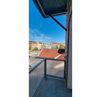 Renovierte 2 Zimmer Wohnung mit Balkon und großer Küche - Nürnberg Gärten bei Wöhrd