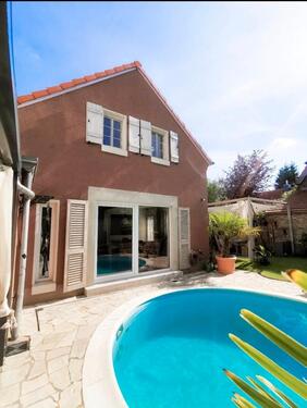 Foto - Köln, stilvoll Landhaus für Messe, vier PersonenFerienimmobilie