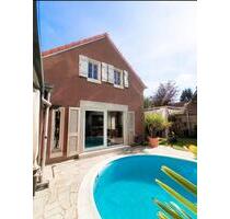 Köln, stilvoll Landhaus für Messe, vier PersonenFerienimmobilie