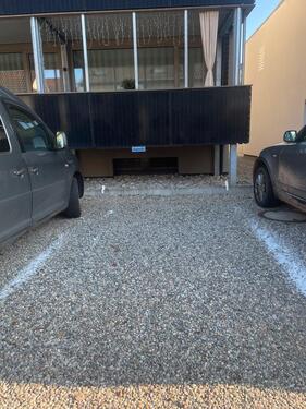 Foto - Stellplatz Parkplatz Auto Anhänger