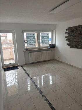 Foto - 3-Zimmer Wohnung in Günzburg ! - 1.570,00&nbsp;EUR Kaltmiete, ca.&nbsp; 81,00&nbsp;m&sup2;