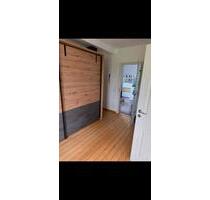 Wohnung zu vermieten ab 01.12 - 950,00&nbsp;EUR Kaltmiete, ca.&nbsp; 100,00&nbsp;m&sup2; in Gütersloh (PLZ: 33334) Isselhorst