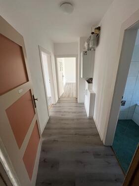 Foto - frisch aufsanierte, kleine 4 Raum Wohnung im 1. OG mit Einbauküche in Nossen zu vermieten