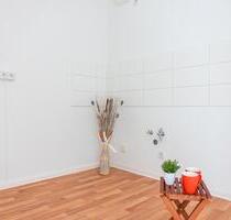 Modernisierte 2-Raum-Wohnung mit Balkon - Chemnitz Helbersdorf