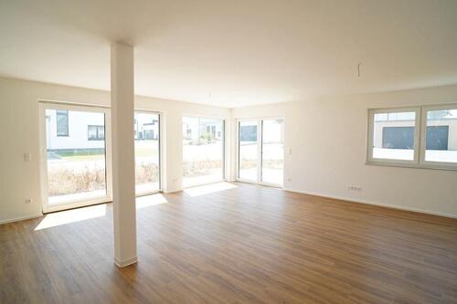 Foto - Neubau: Moderne 4,5-Zimmer-Wohnung mit Terrasse