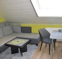 Schönes 1 Zimmer Apartment, Wohnung vollmöbiliert - Denkendorf