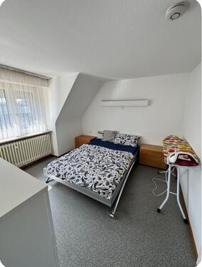 Foto - WG-Zimmer in zentraler Lage Leonberg
