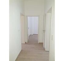 2 ZKB mit Balkon (und Stellplatz) in zentraler Lage - Offenbach am Main Buchrain