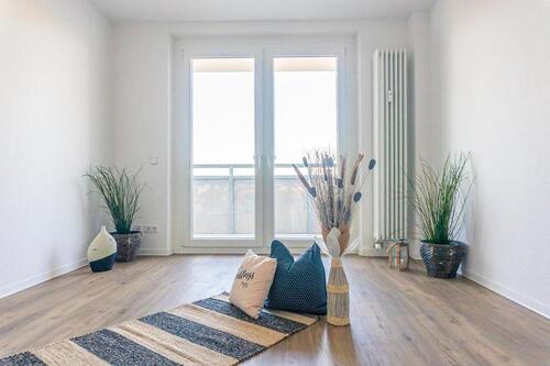 Foto - Direkt am Schlossteich gelegene 2-Raum-Wohnung mit Balkon