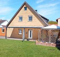 Einfamilienhaus - 395.000,00&nbsp;EUR Kaufpreis, ca.&nbsp; 132,00&nbsp;m&sup2; in Lage (PLZ: 32791)
