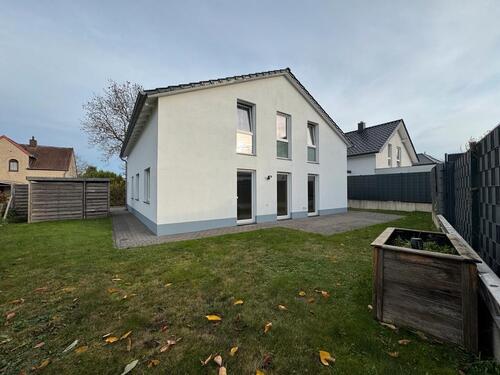 Foto - Renovierte Wohnung im EG eines 2-FH in Herford City zu vermieten