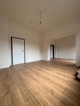 Foto - 3,5 ZKB Erstbezug nach Kernsanierung! Altbau-Juwel in kernsaniert